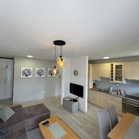 Apartment Topla Herceg Novi Buitenkant foto