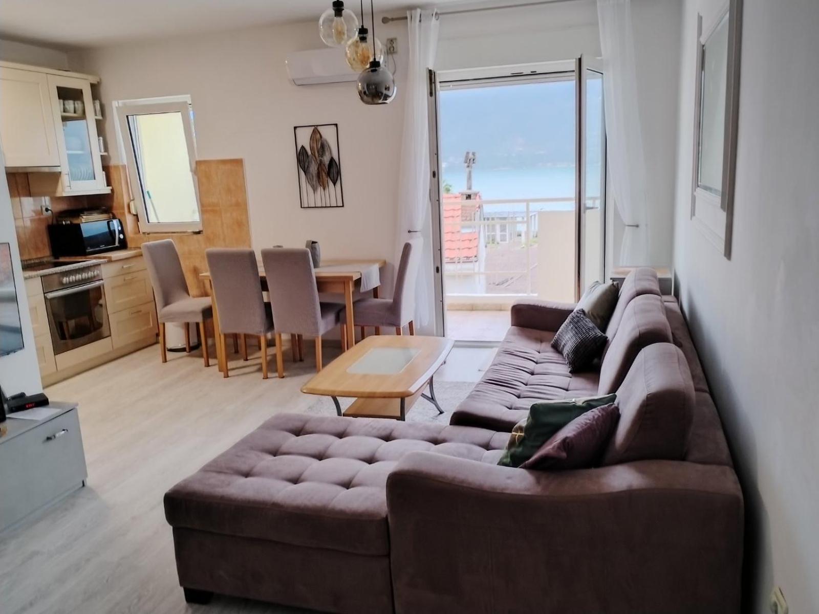 Apartment Topla Herceg Novi Buitenkant foto