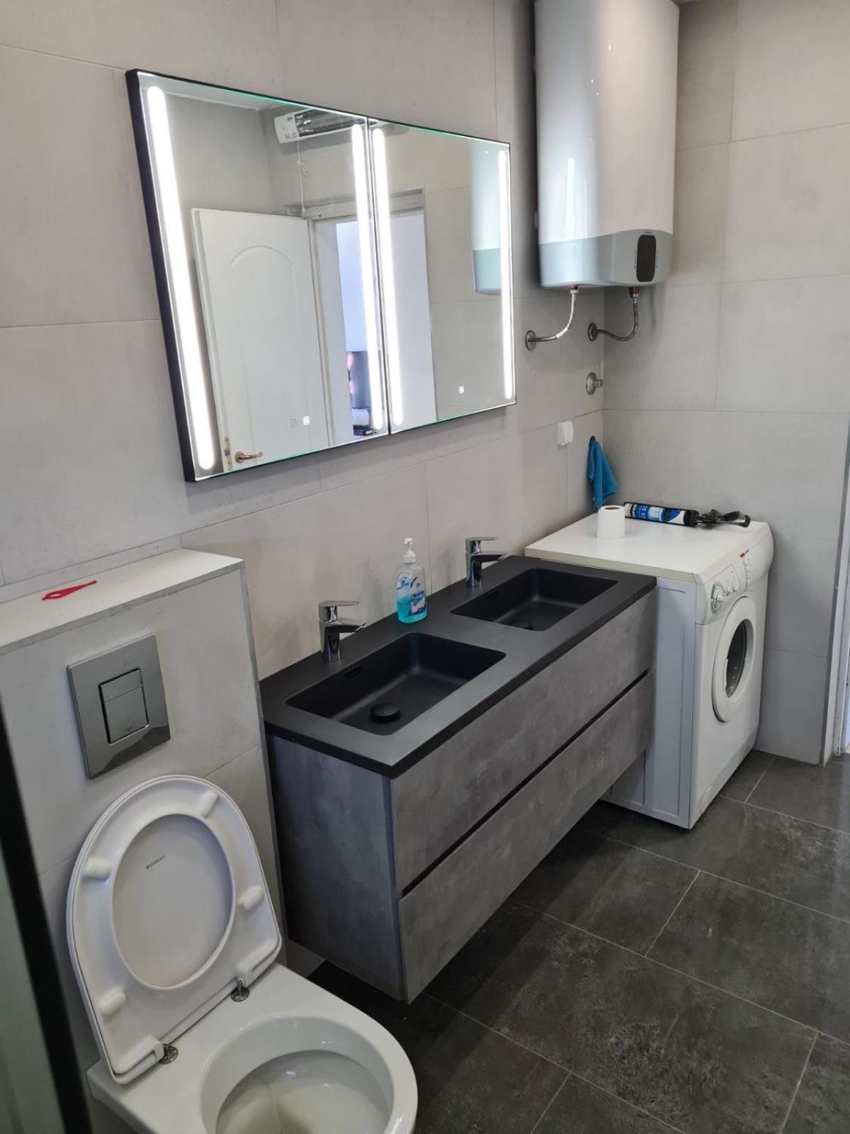 Apartment Topla Herceg Novi Buitenkant foto
